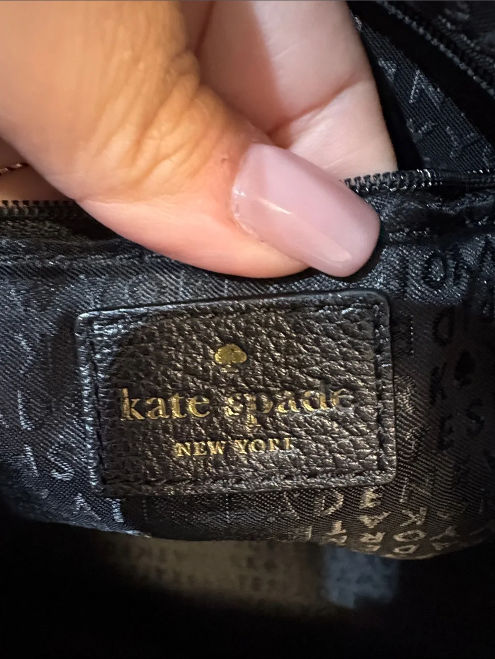 Kate Spade Hunts Place Roselyn Tote Bag in Black